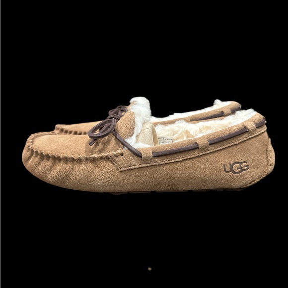 UGG Tan Moccasin Slippers with Cream Lining - Picture 2 of 6